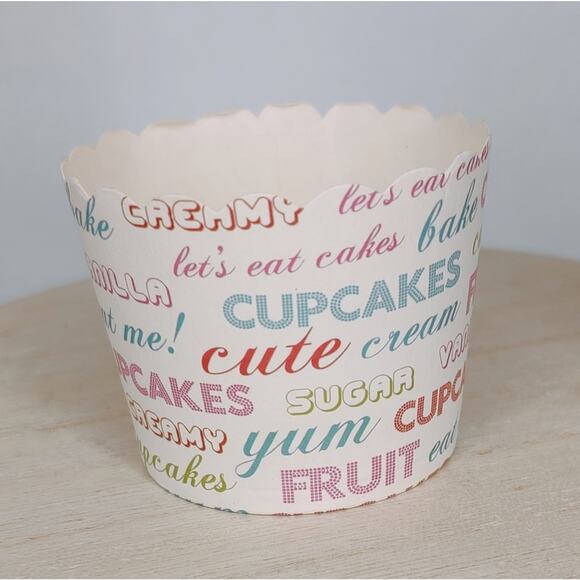 Sweet Treats Baking Cupcake Liners Holders Crafts Birthday Party - Picture 1 of 11